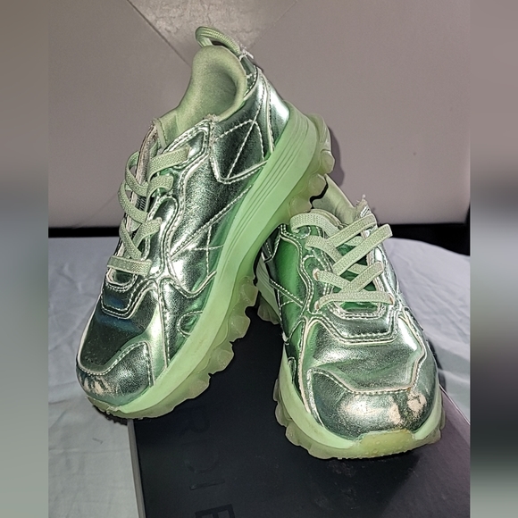 Toddler Reebok Classic Leather Cardi B - Picture 2 of 5